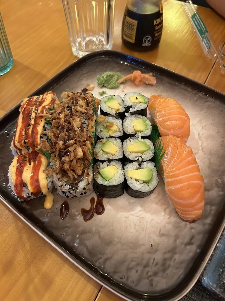 carla martin_Daruma Sushi&Ramen_Illescas_review