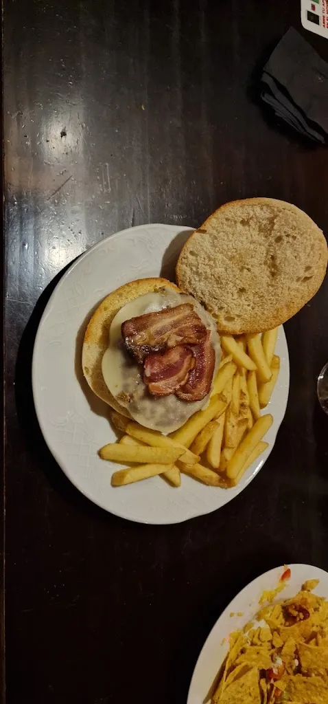 Menu_The Bourbon Cafe_Illescas_image_8