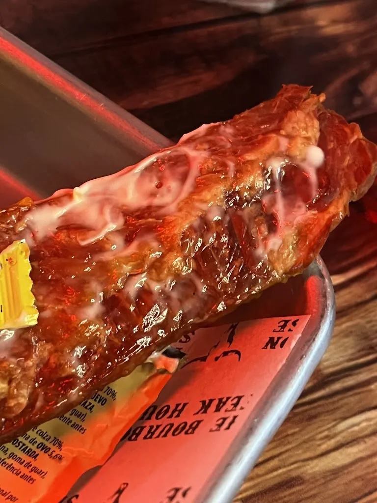 Ernesto Baracchi_The Bourbon Cafe_Illescas_review