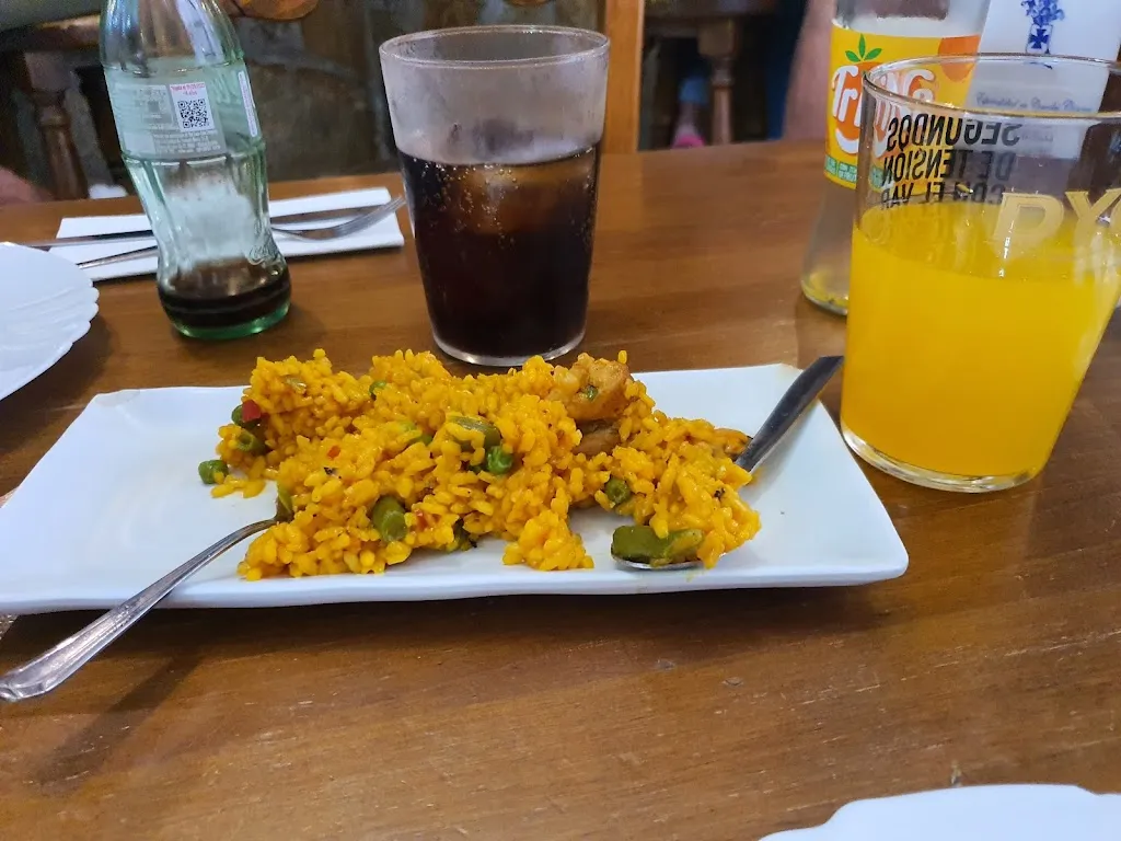 María R. FD_Restaurante los Coritos_Illescas_review