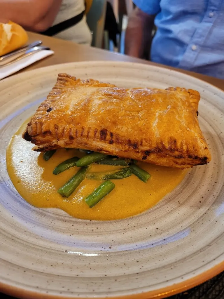 Victor RC_Restaurante los Coritos_Illescas_review