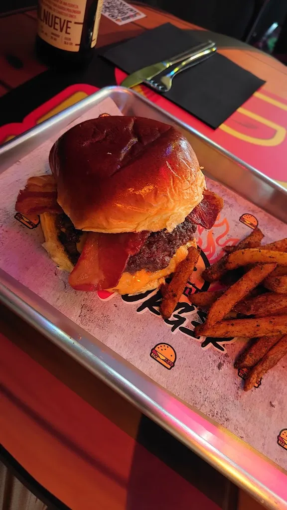 Menu_Revurger - Hamburguesería en Illescas_Illescas_image_8