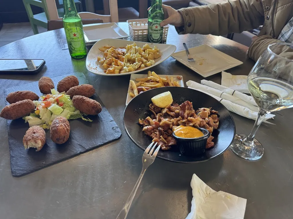 patricia diaz_THEbeerhouse_Illescas_review