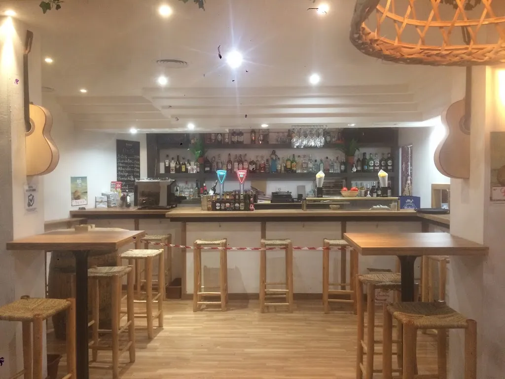 Flamenco y Bachata Bar Pub restaurant in Illescas