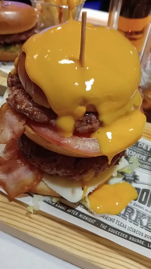 Hamburguesas Illescas Jimmy´s_Illescas_slider_image_2