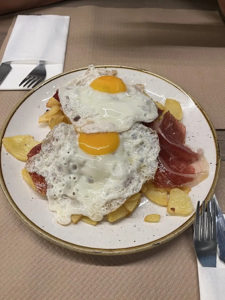 Antonio Páez Muñoz_Cervecería Arcos_Illescas_review