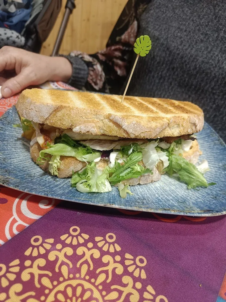 Nuria Martínez_Bar restaurante El Jardin_Illescas_review