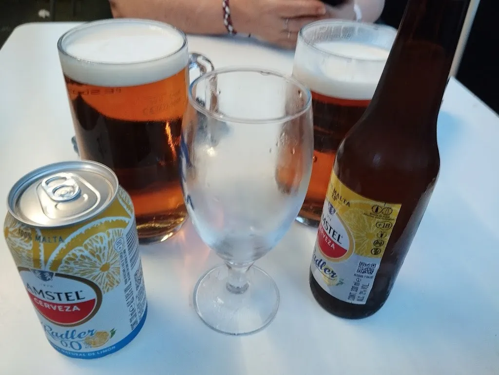 javier Bmt_Cafetería H7_Illescas_review