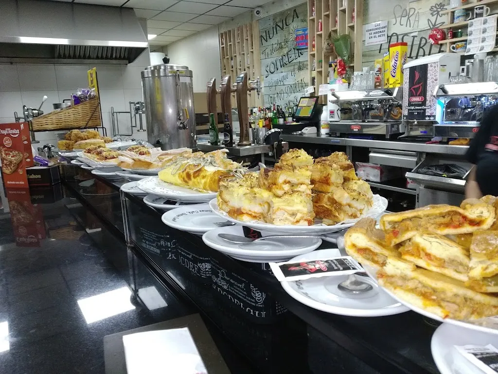 Menu_La Gaviota Churrería Chocolatería Asador de Pollos_Illescas_immagine_9