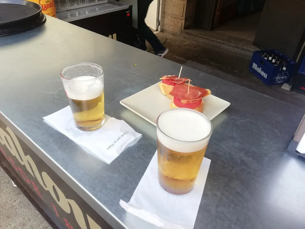 Bar Foto_Menasalbas_slider_image_2