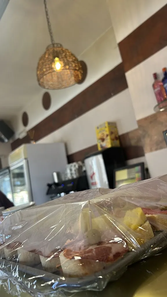 Menu_Bar La Plaza_Menasalbas_image_6