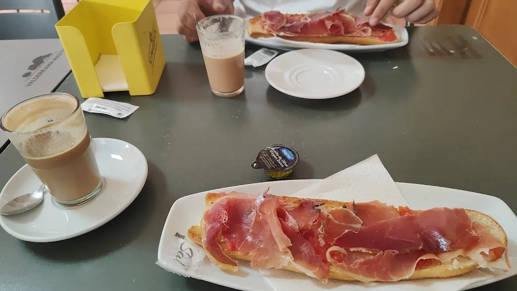 Juan Friwind_BAR_Huércal-Overa_review