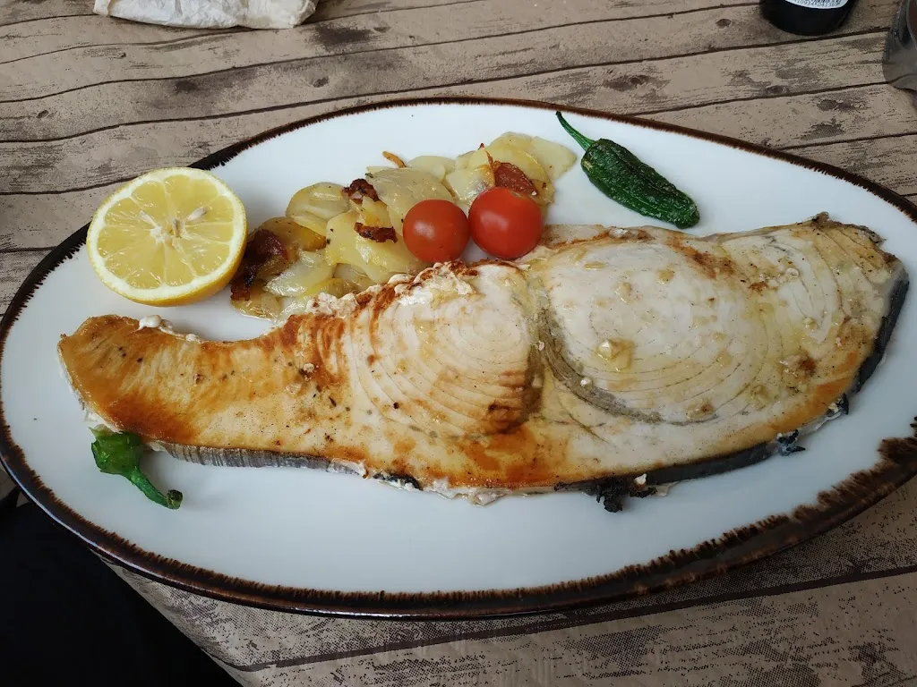 Bar Restaurante La Botica_Mejorada_slider_image_3