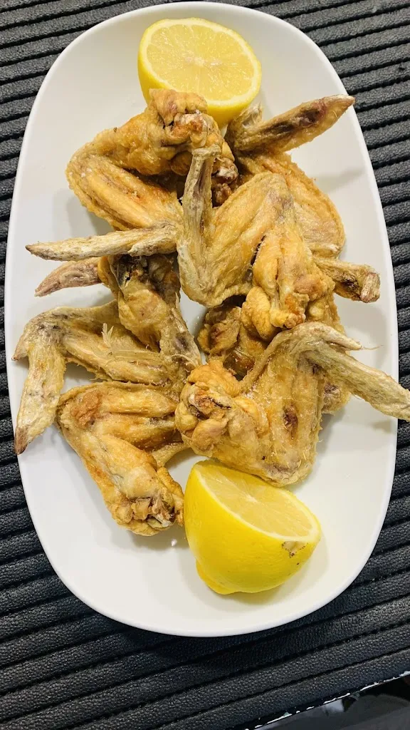 Edmond Pierre Mendy_El Bar de Javi_Mejorada_review