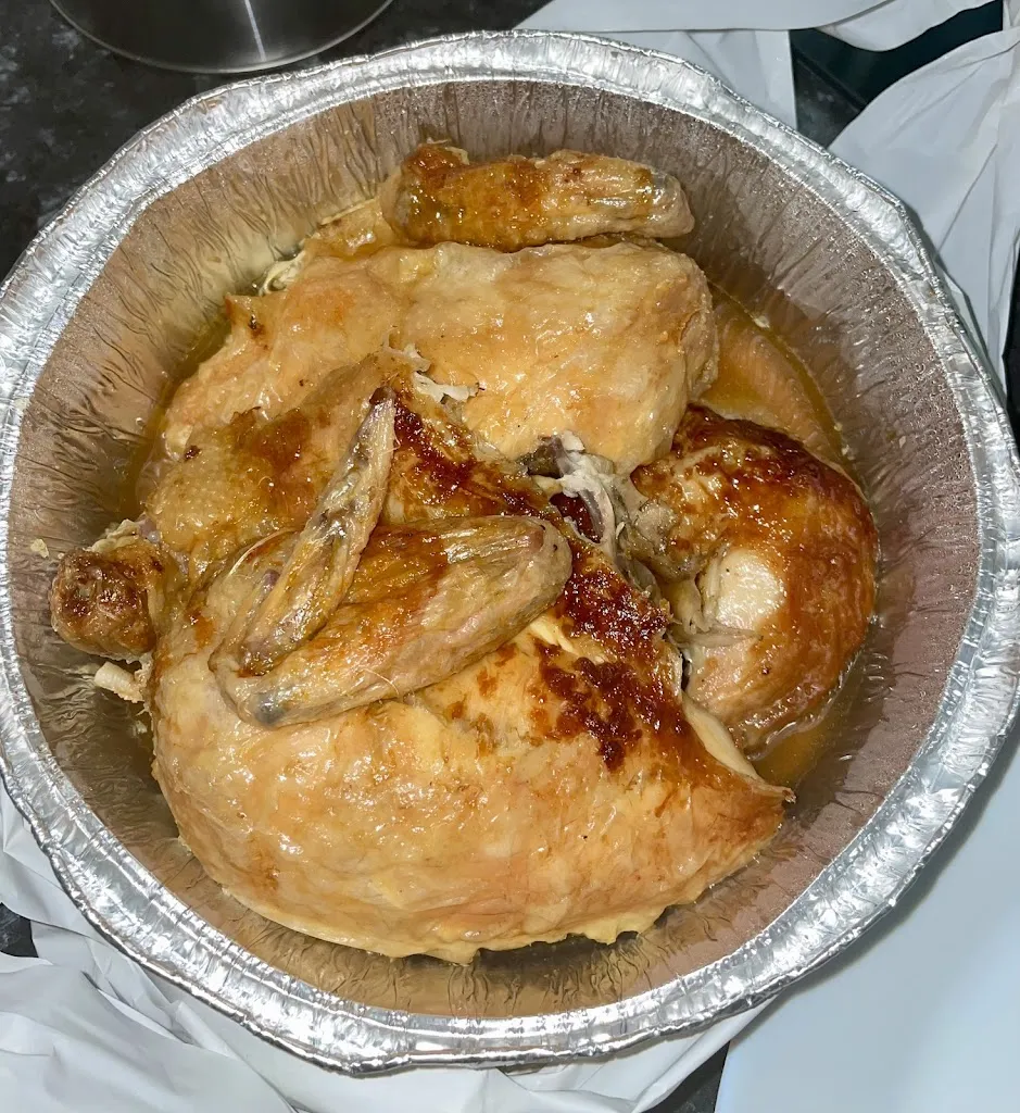 Sergio_El Rincón del Pollo y el Codillo_Mejorada_review