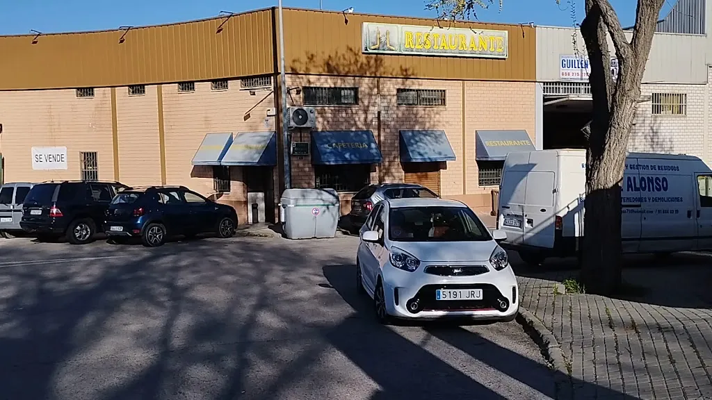 JL Restaurante restaurant in Mejorada