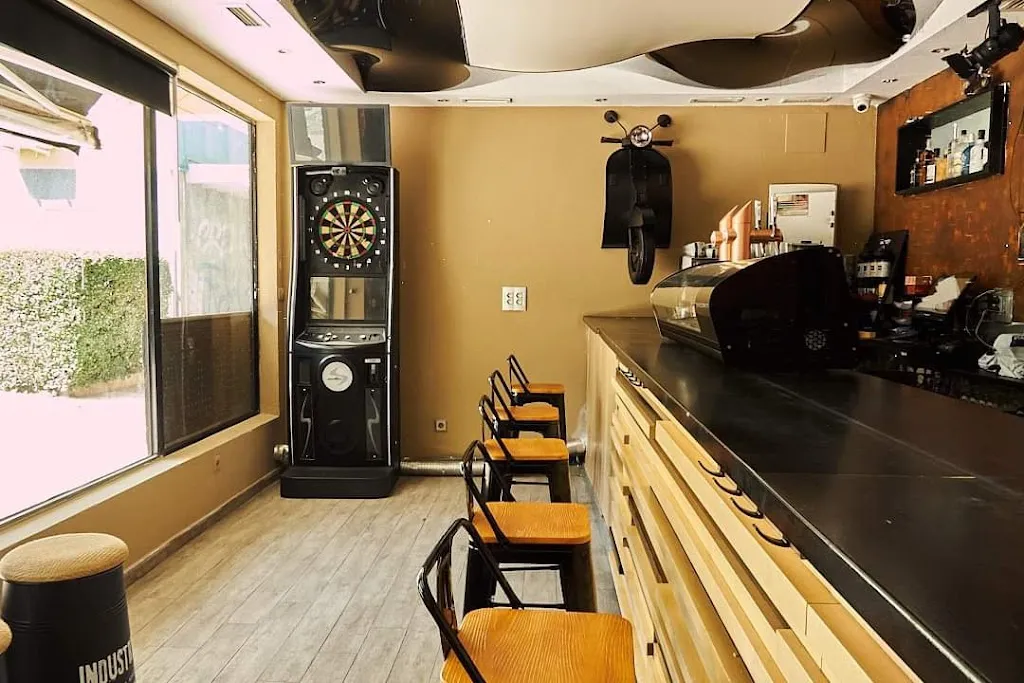 RUTA 13 HAMBURGUESERÍA restaurant in Mejorada