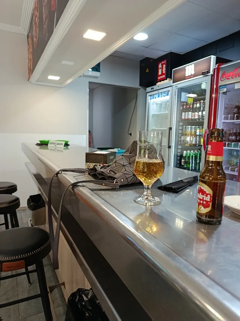 El Trébol restaurant in Mejorada