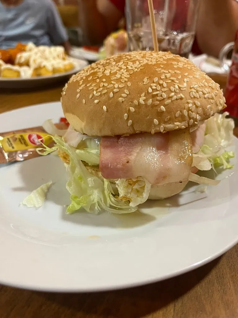 Manu Quetzal_Restaurante La Aldaba_Montearagón_review