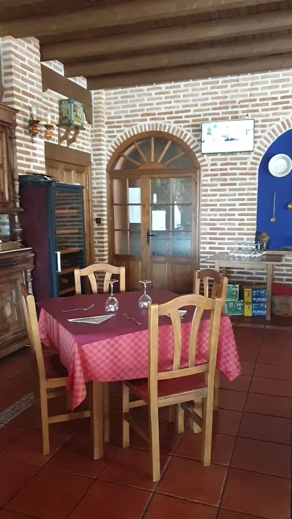 Mesón la Rueda_Nava de Ricomalillo La_slider_image_2