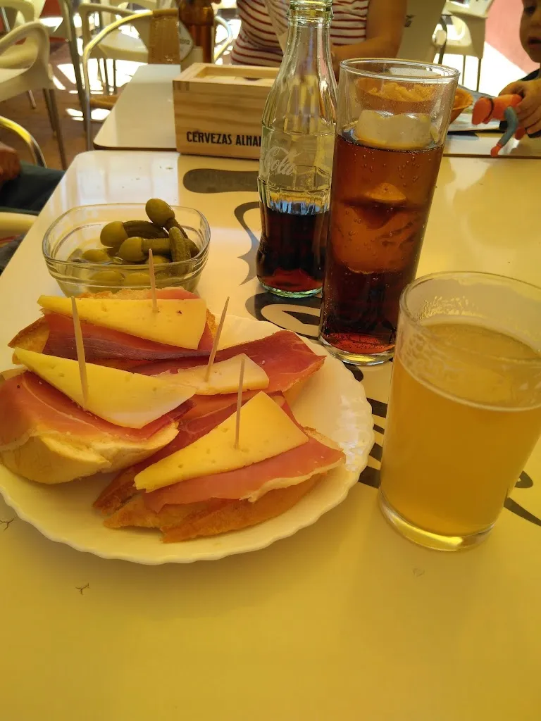 Menu_bar cristina_Nava de Ricomalillo La_image_5