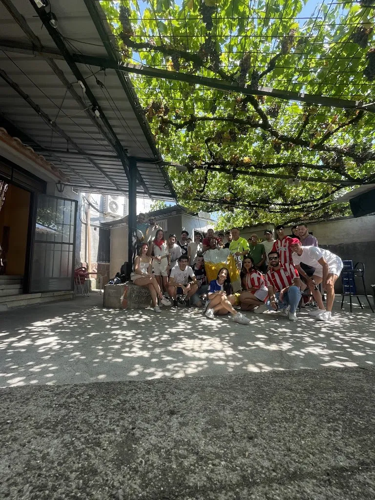 Raquel gomez_Pub La Fragua_Montesclaros_review