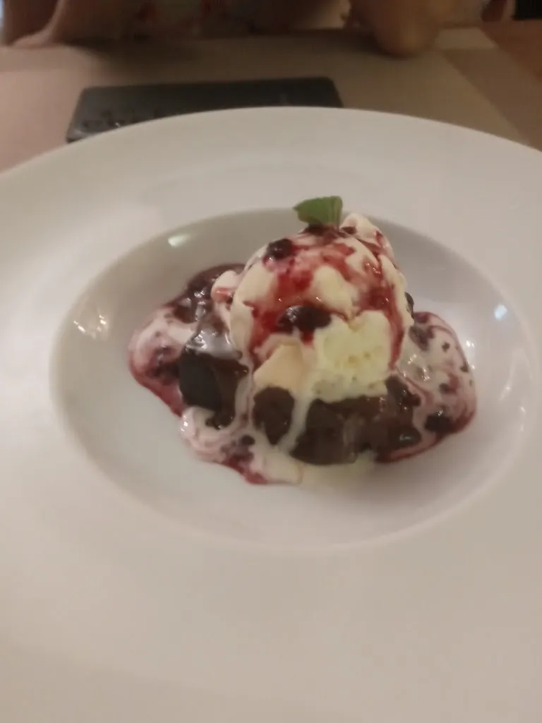 Murillo Aguiar_Cozy Restô_Montesclaros_review