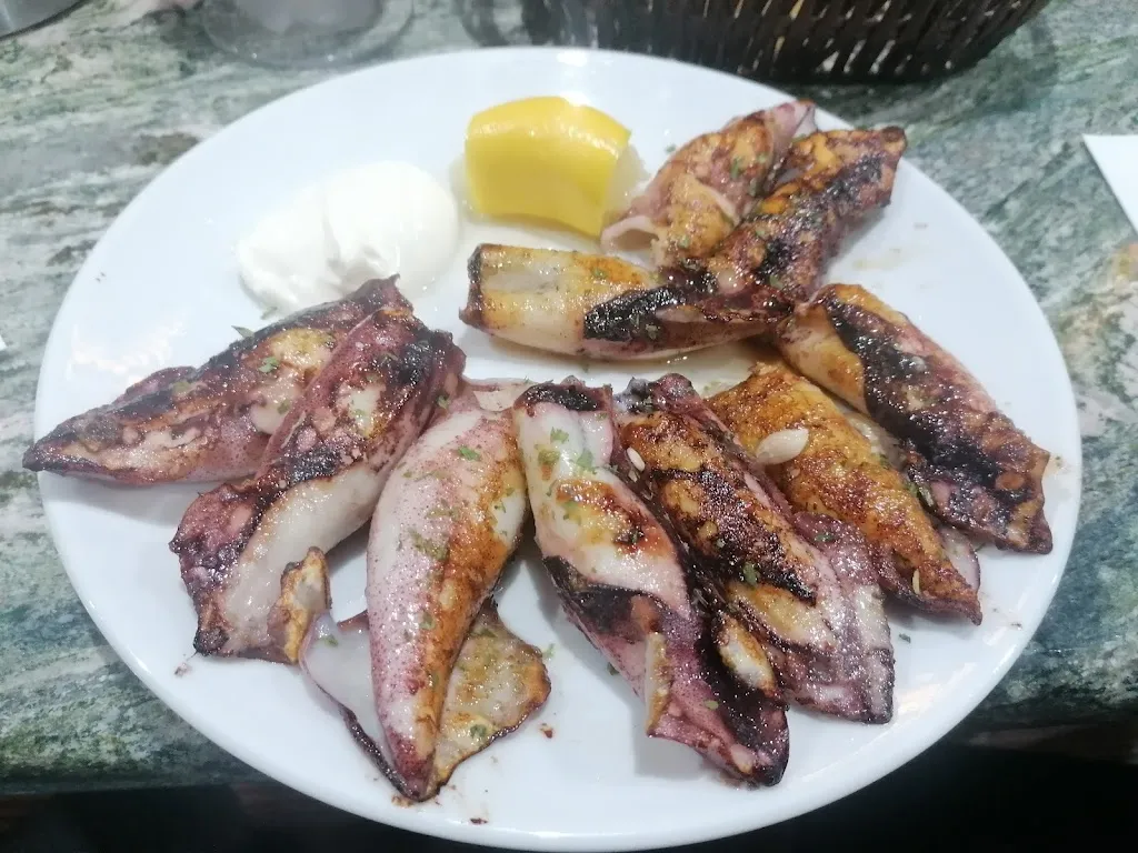 Coral Garcia_Hostal Las Lanchas_Navalcán_review