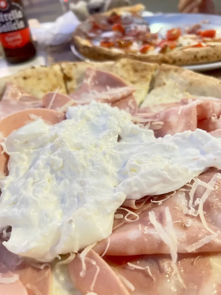 lola fernandez_Pizzería L’ Italiano_Navahermosa_review