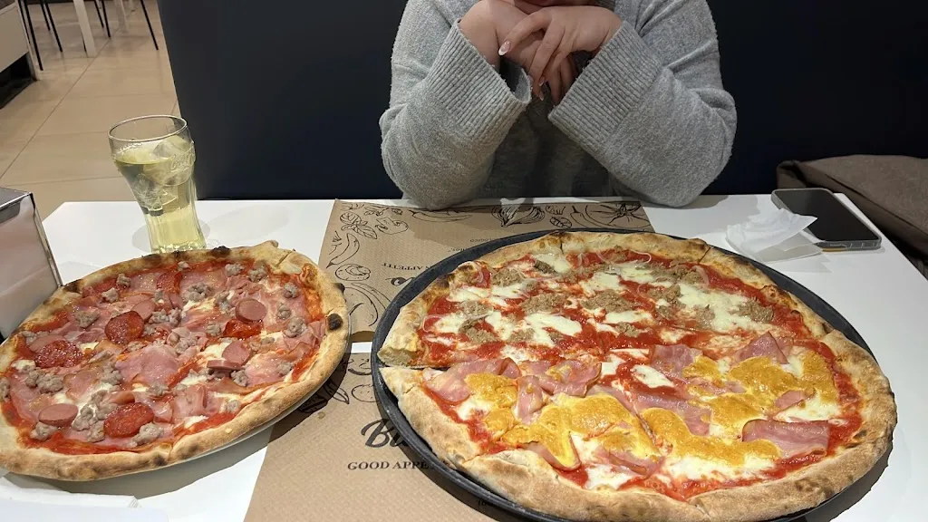 Ángel Romero Berenguer_Pizzería L’ Italiano_Navahermosa_review