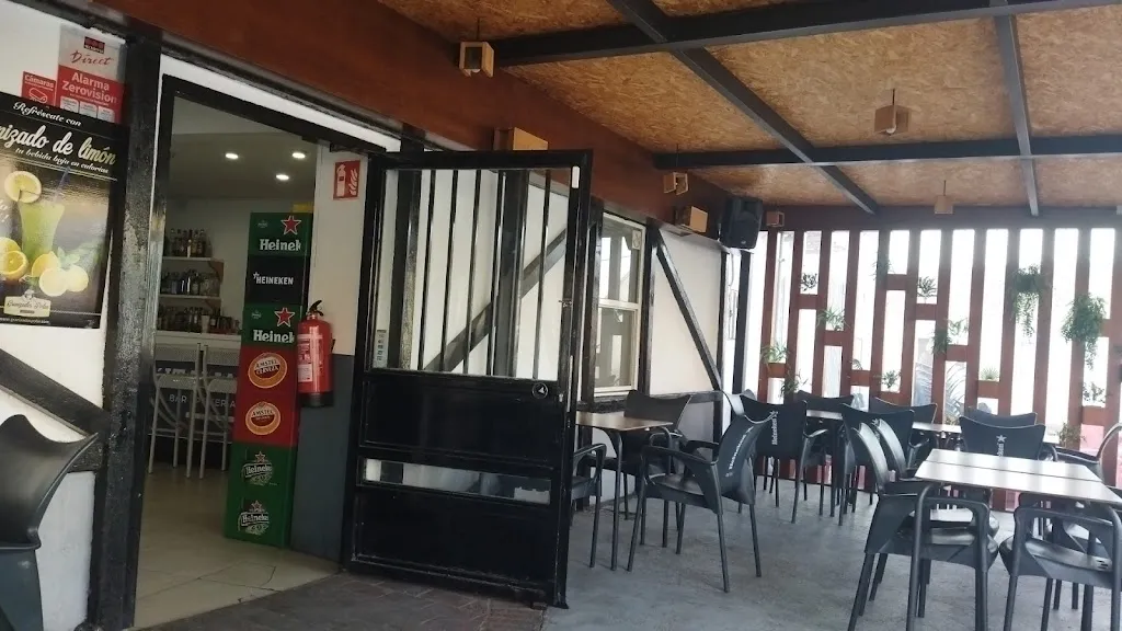 Pizzería L’ Italiano restaurant in Navahermosa