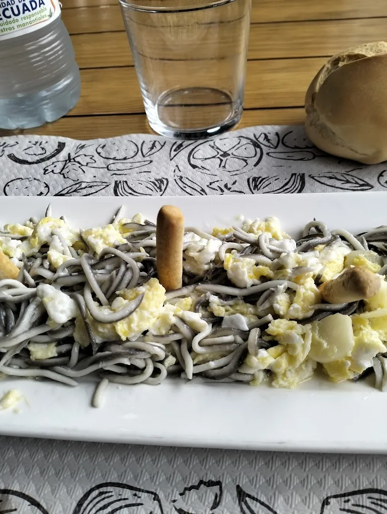 Bar Los Mellizos_Navahermosa_slider_image_2