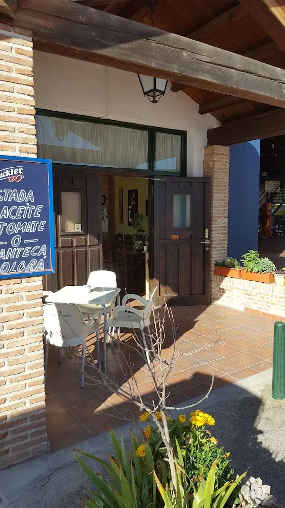 Bar El Porche restaurant in Novés