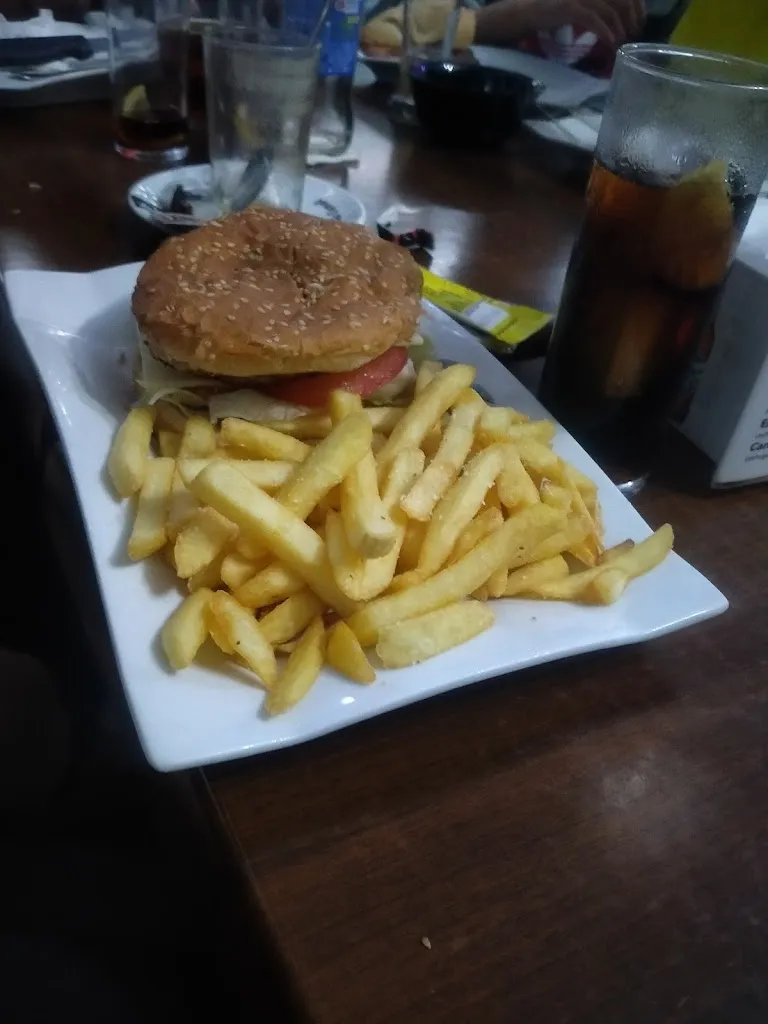 Ma Begoña Cantero Bañares_Luis Sánchez Gil de Rozas_Novés_review