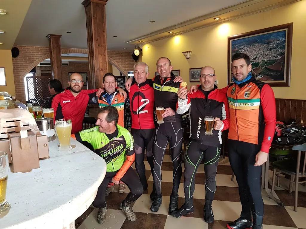 Jesús Melchor Borreguero_VSalite_Navalmorales Los_review