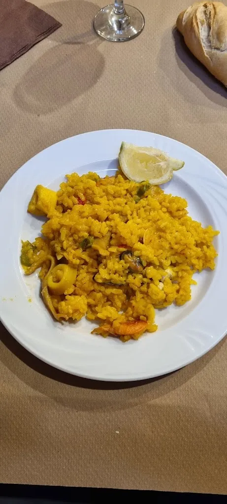 Cristian de Villarreal_Bar Restaurante El Frenazo_Noblejas_review