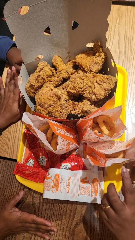 Menu_Popeyes Famous Louisiana Chicken_Noblejas_image_6