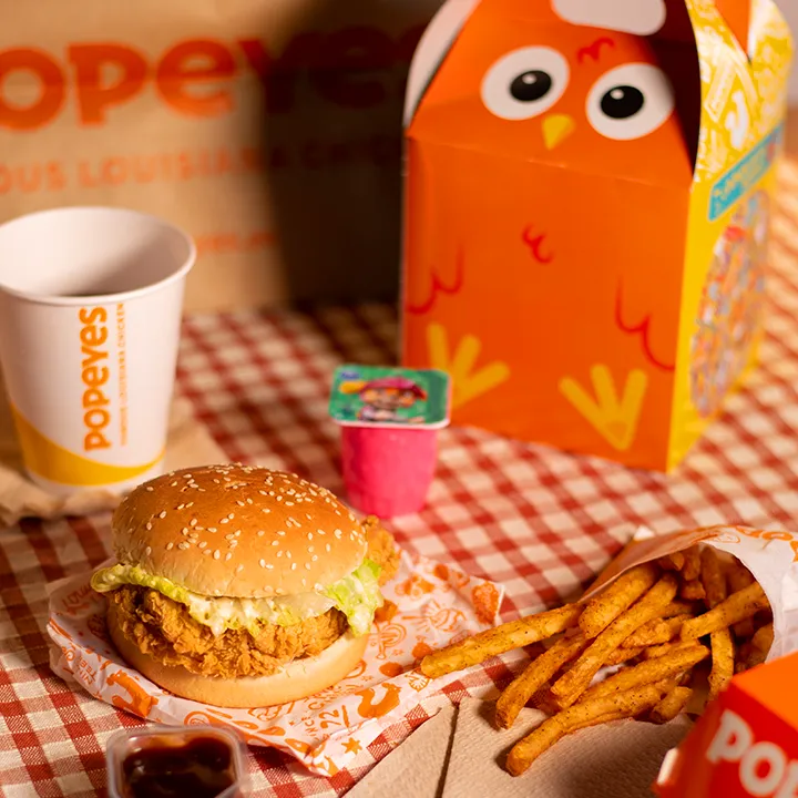 Popeyes Famous Louisiana Chicken_Noblejas_slider_image_3