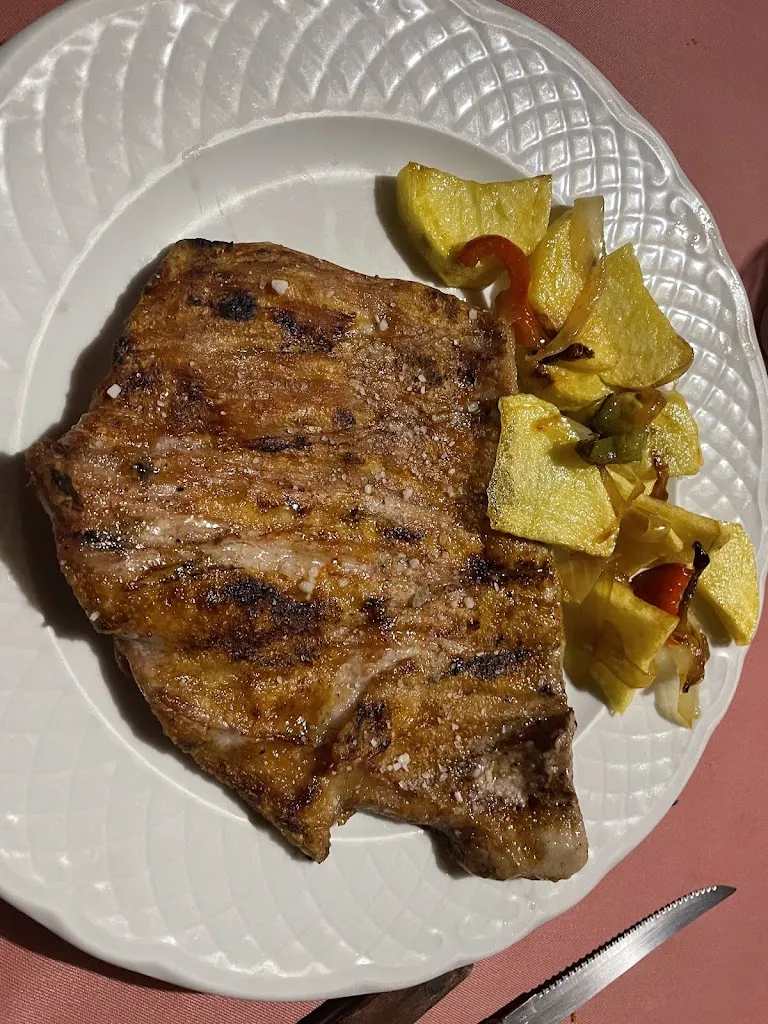 BAR REDONDO restaurant in Noblejas