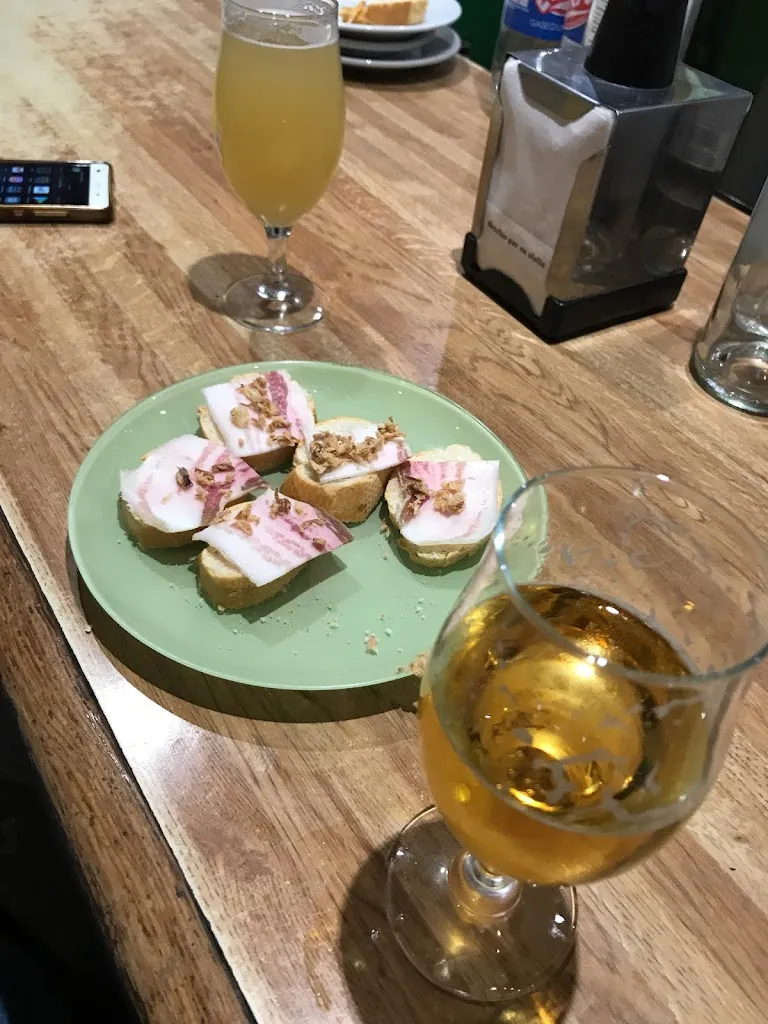 Mario Y.A_Cervecería Dani & Vicen_Noblejas_review