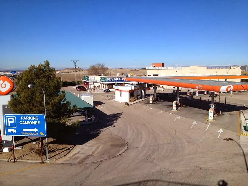 Área de Servicio La Parada_Ontígola_slider_image_1