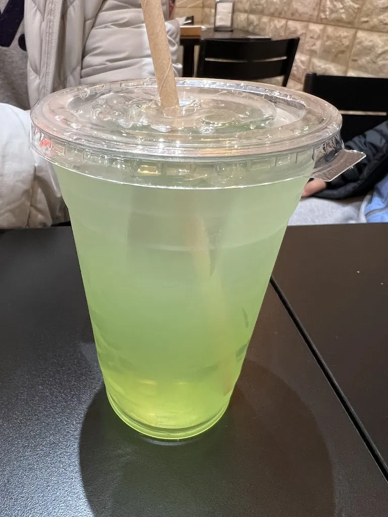 Menu_Distreato Perritos House - Street Food Kitchen_Pantoja_image_7