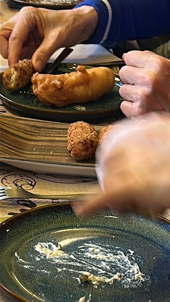 Digital DTM Agencia SEO Madrid_Mickey Monkey Gastrobar_Cerceda_review