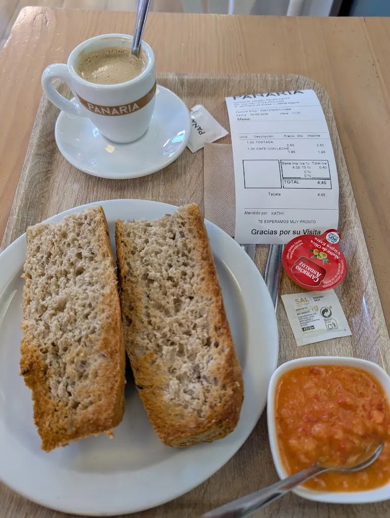 David Muñoz_Panaria_Pantoja_review