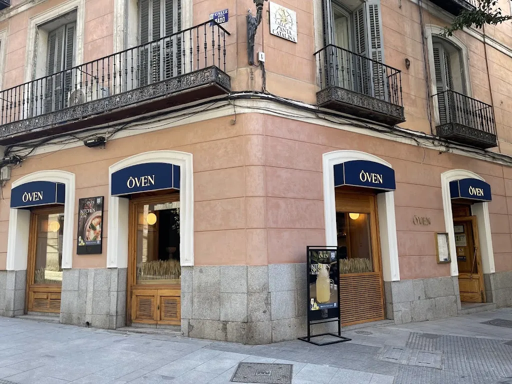 Oven Mozzarella Prado I Restaurante italiano Madrid_Pantoja_slider_image_3