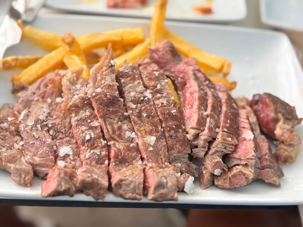 Ayram Mc-Lain_TOAST BAR-RESTAURANT_Otero_review