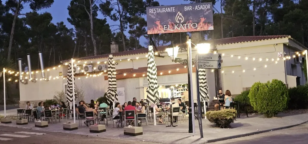 El Kaito Asador/Bar_Olías del Rey_slider_image_1