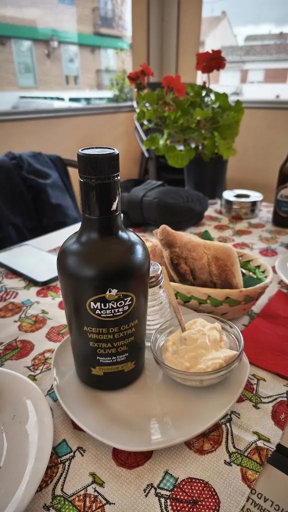 Ignacio her mar_La Taberna (Olías del Rey)_Olías del Rey_review