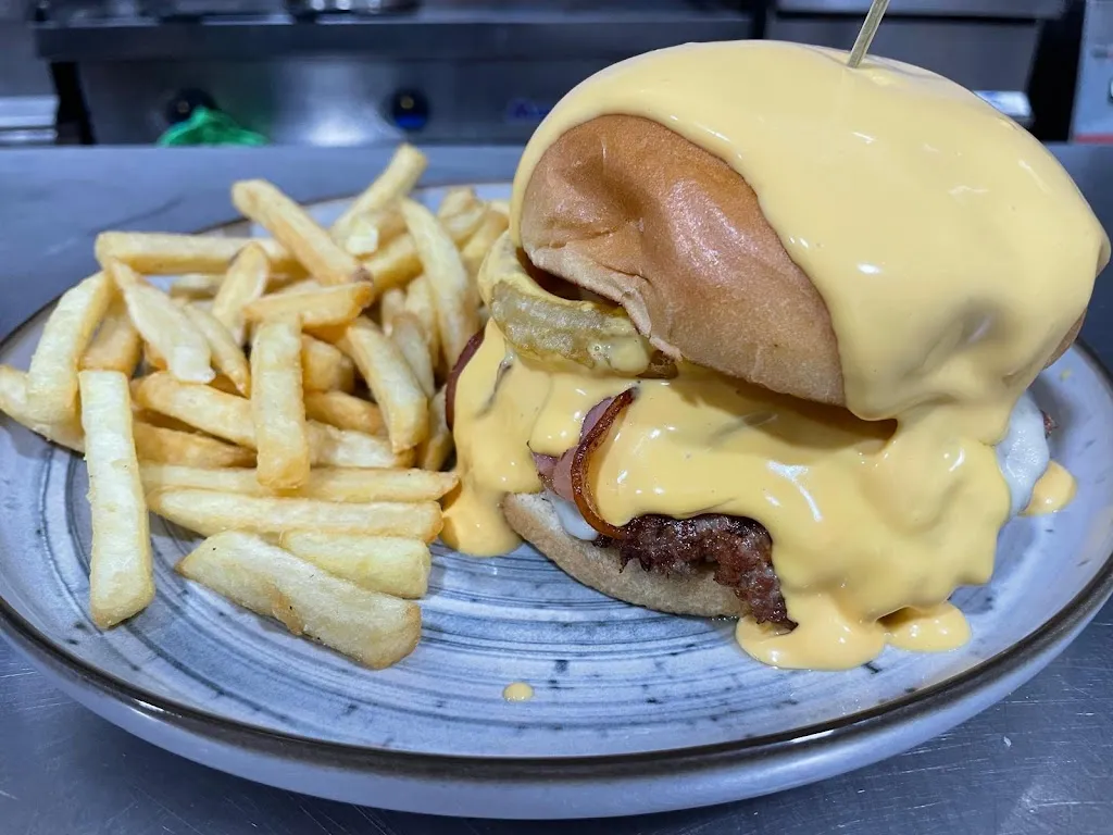 LAURA SANCHEZ ALBERCA_Wonderland Park_Olías del Rey_recensione