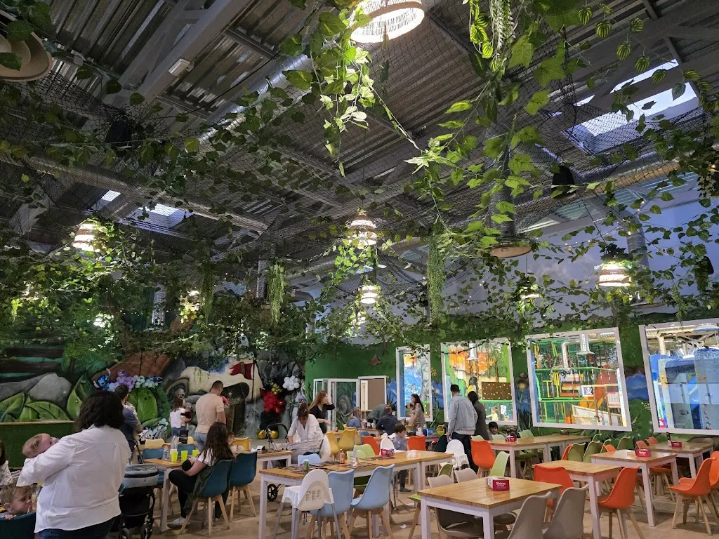 Javier Ortiz_Wonderland Park_Olías del Rey_recensione